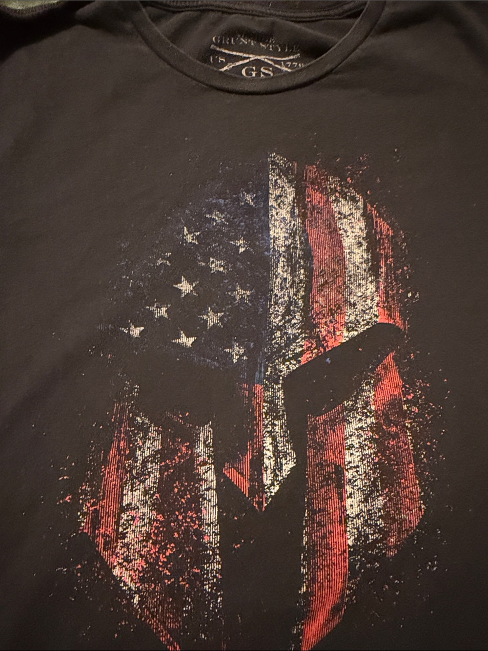 Men’s Black Graphic American Flag Spartan T-Shirt